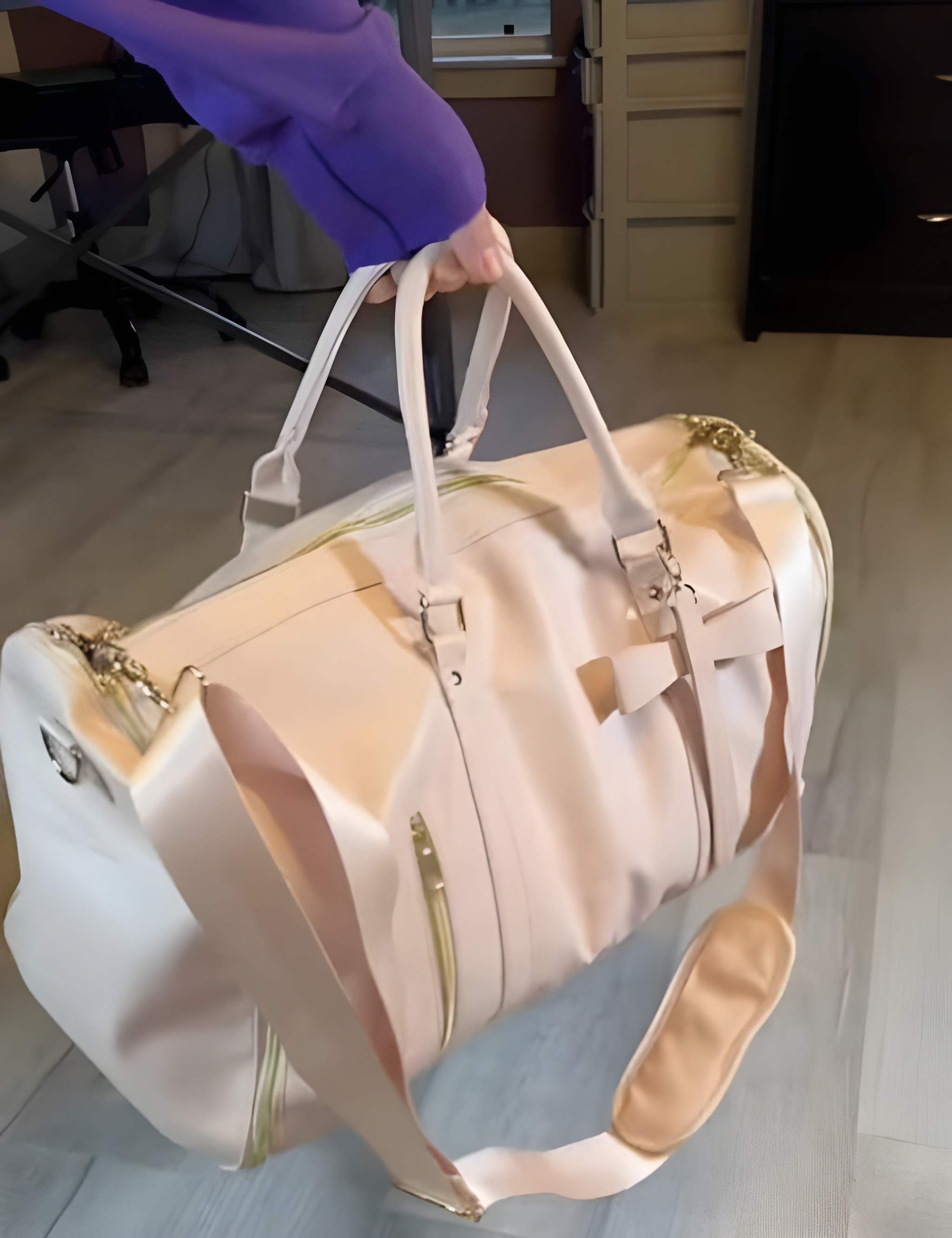 Customer photo of the Vohxe Travel Bag