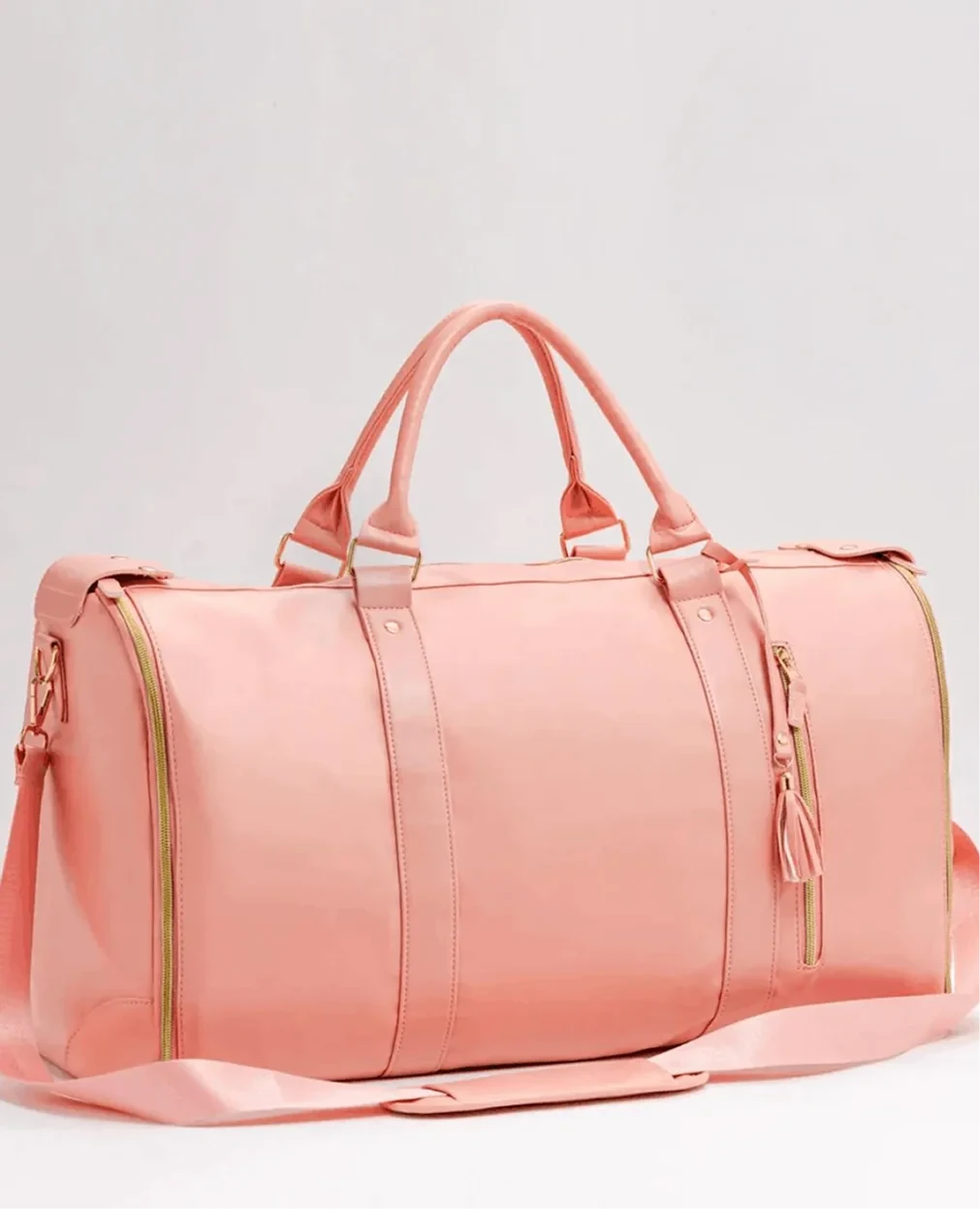 The pink Vohxe travel bag