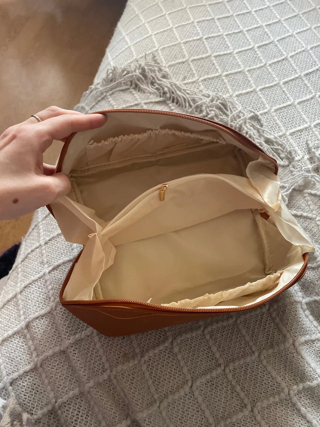 Vohxe Cosmetic Bag